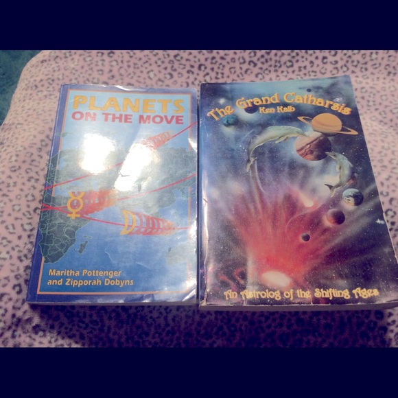 Lot 2 books:grand catharsis/Planets on move astrology Ken Kalb/Astro cartography - Picture 1 of 4
